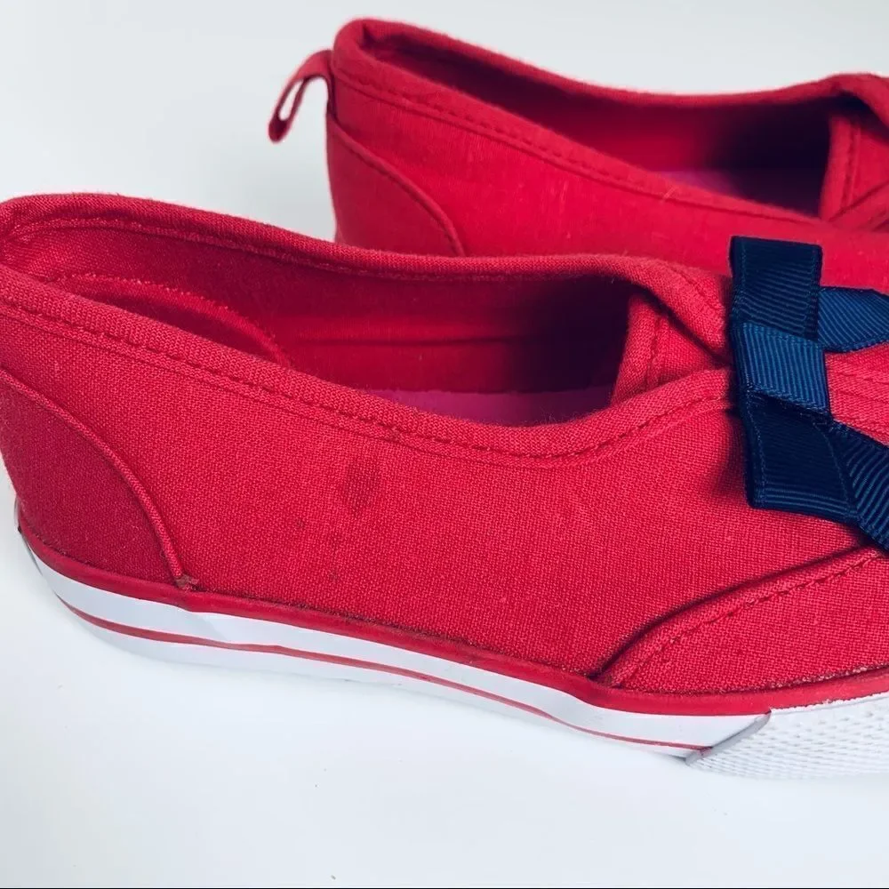 Gymboree Bow Sneakers‎